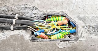 Ремонт электропроводки в Рубцовске в октябре