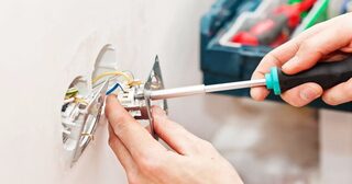 Электромонтажные работы в Рубцовске от Мастер24 — электромонтаж под ключ, цены от 1618 руб., заказать услуги